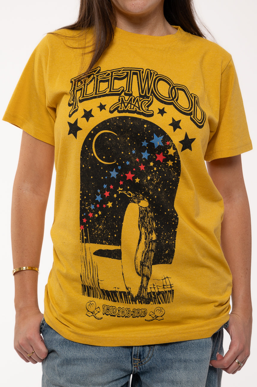 Fleetwood Mac Tour 2018 2019 Penguin T Shirt product image 3