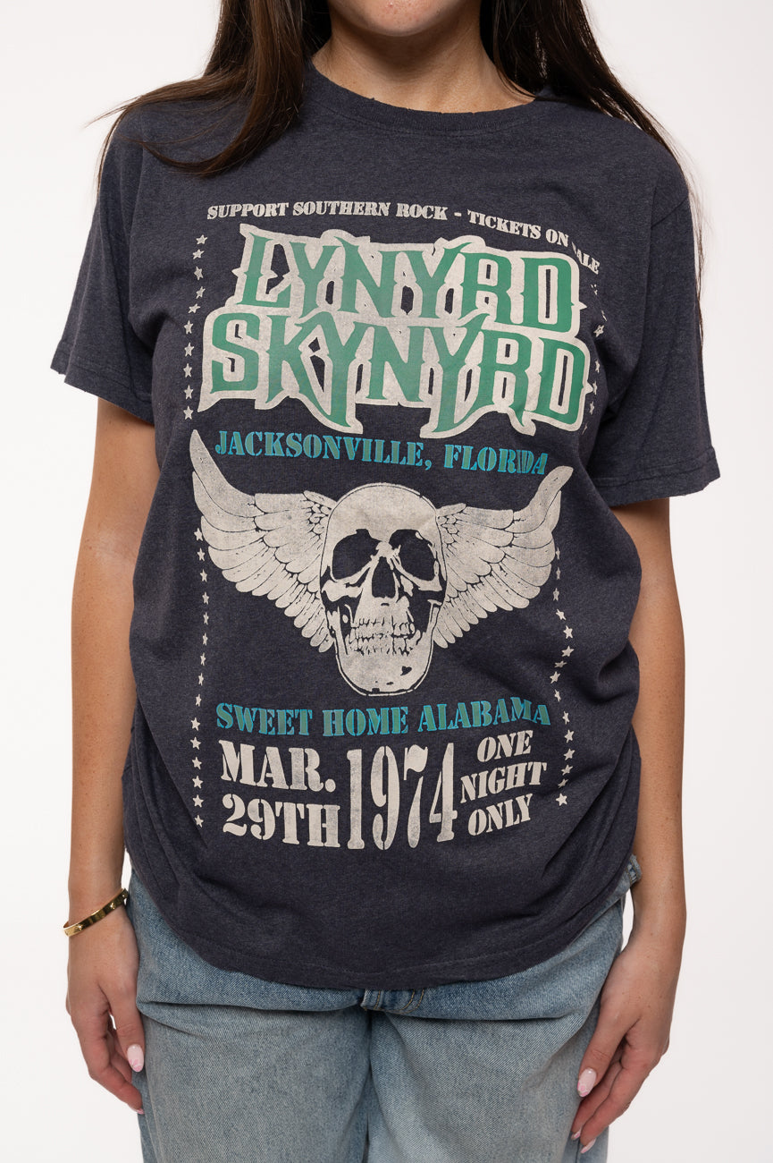 Lynyrd Skynyrd Winged Skull Pigment Dye Wash T Shirt product image 3