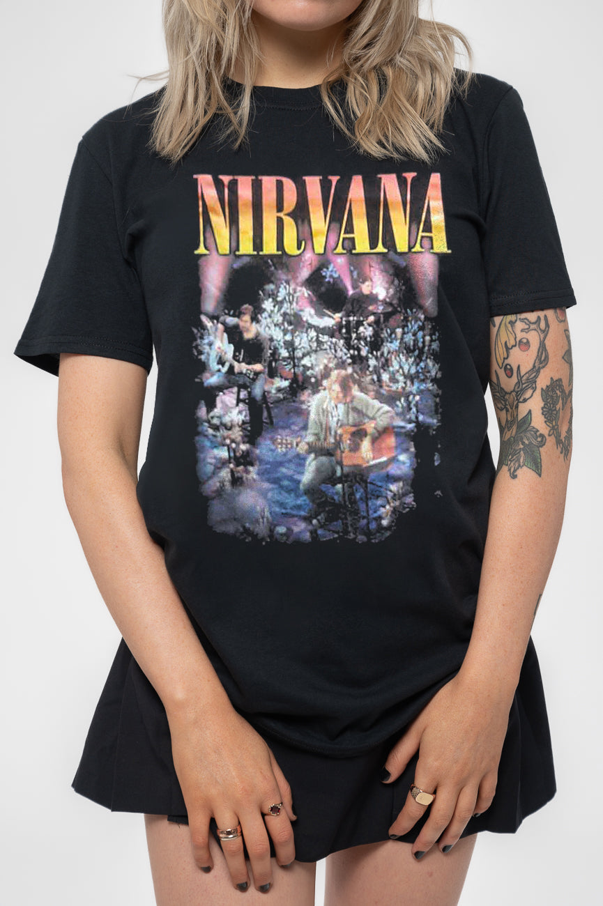 Nirvana Unplugged Photo Boyfriend Fit T Shirt product image 3